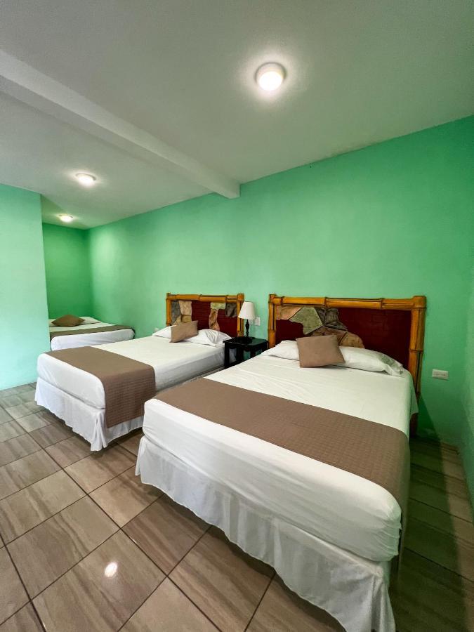 Hotel Pazifico En Монтеррико Екстер'єр фото