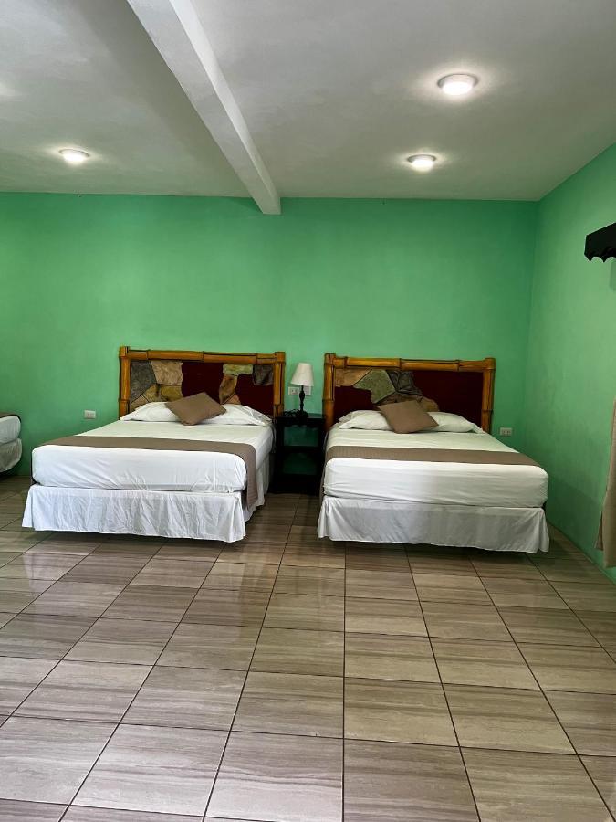 Hotel Pazifico En Монтеррико Екстер'єр фото